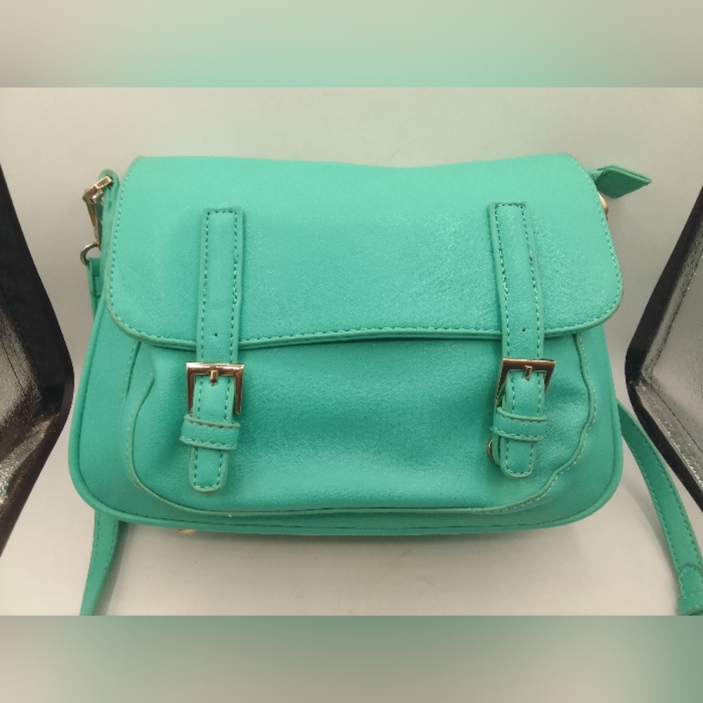 Urban Expressions Vegan Leather Mint Green Crossbody Bag